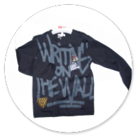 TSHIRT NERA CON SCRITTE 