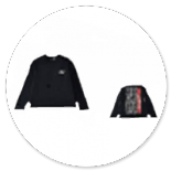 TSHIRT NERA CON SCRITTE DIETRO ROSSE E BIANCHE 