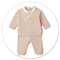 COMPLETO IN FELPA BEIGE CON  COLLETTO E CUORE E PANTALONE IN FELPA 